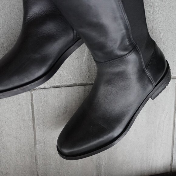 Tahari Shoes - Tahari Black  Ankle Boots – Side Zip – Size 38